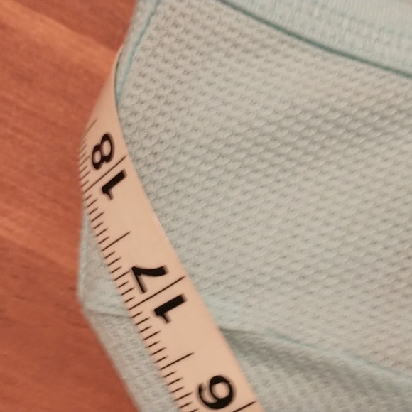 Live Love Dream woman's size XSP 3/4 sleeve Henley half button scoop neck NWT - Picture 8 of 12